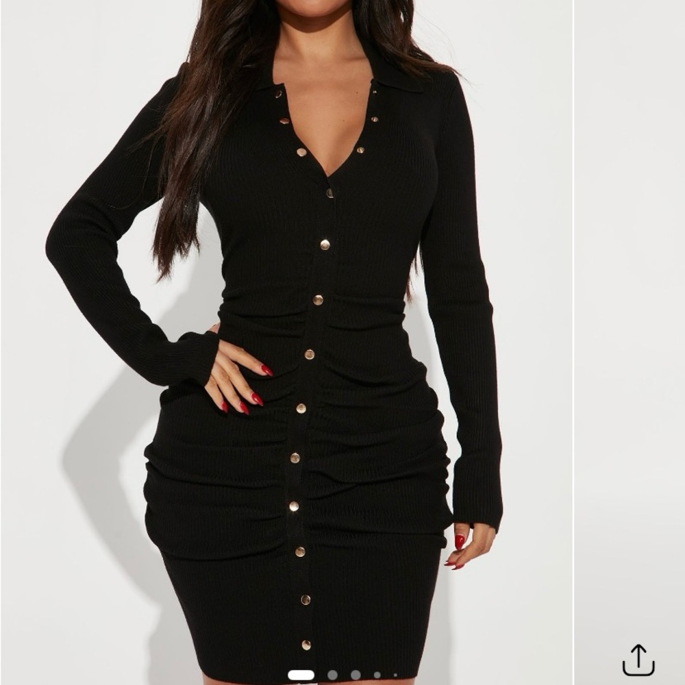 FASHION NOVA BLACK RUCHED DRESS.